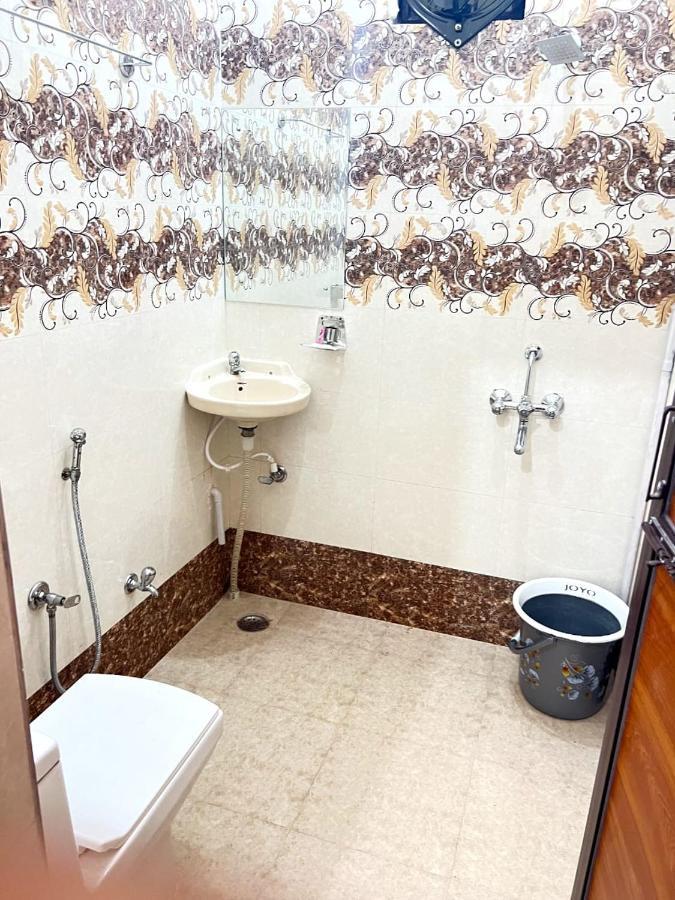The Orchid Villa Homestay - Walkable Distance From Taj Mahal Agra  Exterior foto