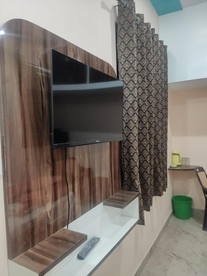 The Orchid Villa Homestay - Walkable Distance From Taj Mahal Agra  Exterior foto